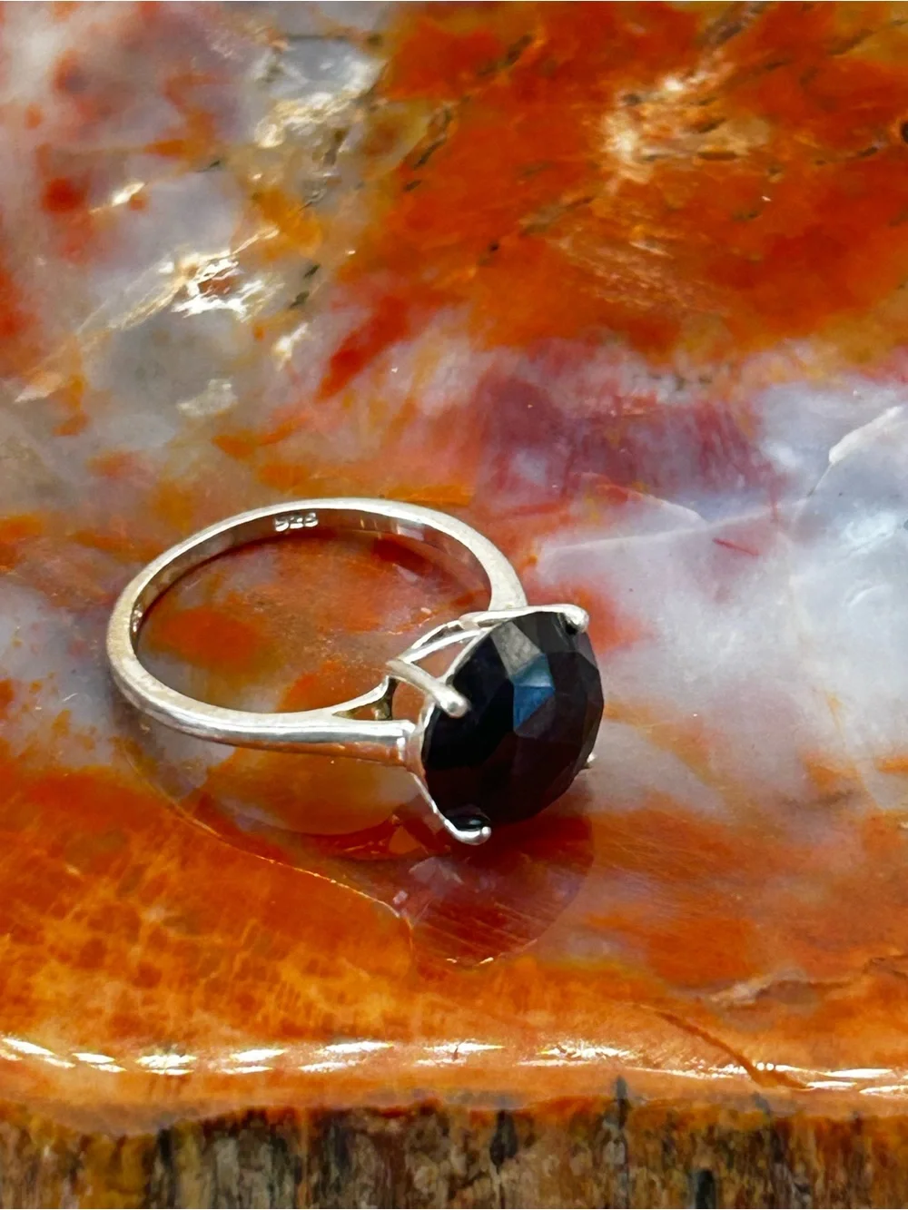 N/A traditional faceted
